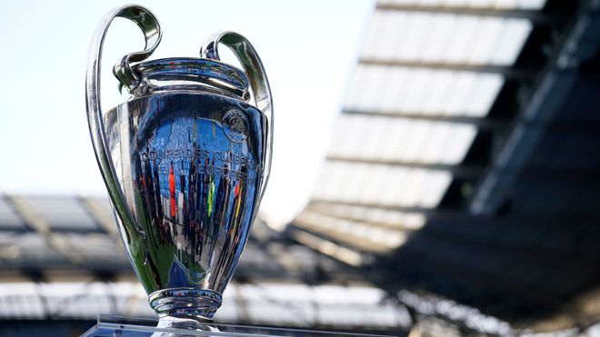 很多人对他 很多人对他